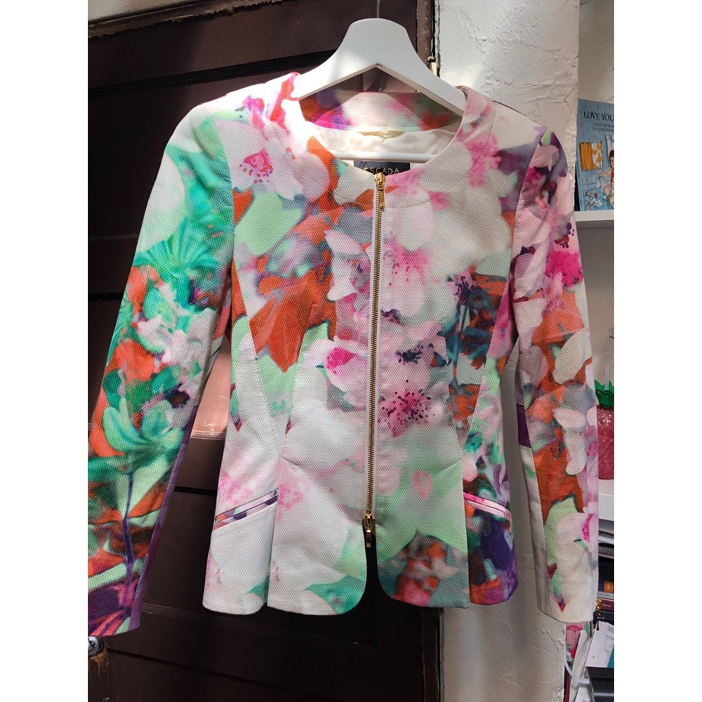 ESCADA floral jacket! Great condition!